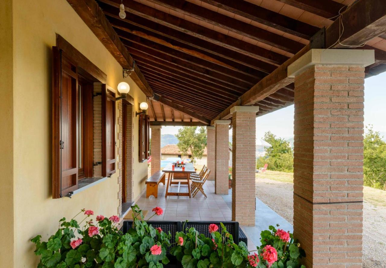 La Casa Di Claudia Villa Gubbio Luaran gambar